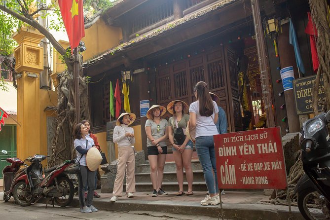 Hanoi Maya Kitchen: Traditional Cooking Class & Market Tour - Rolling Pho Cuon without the broth