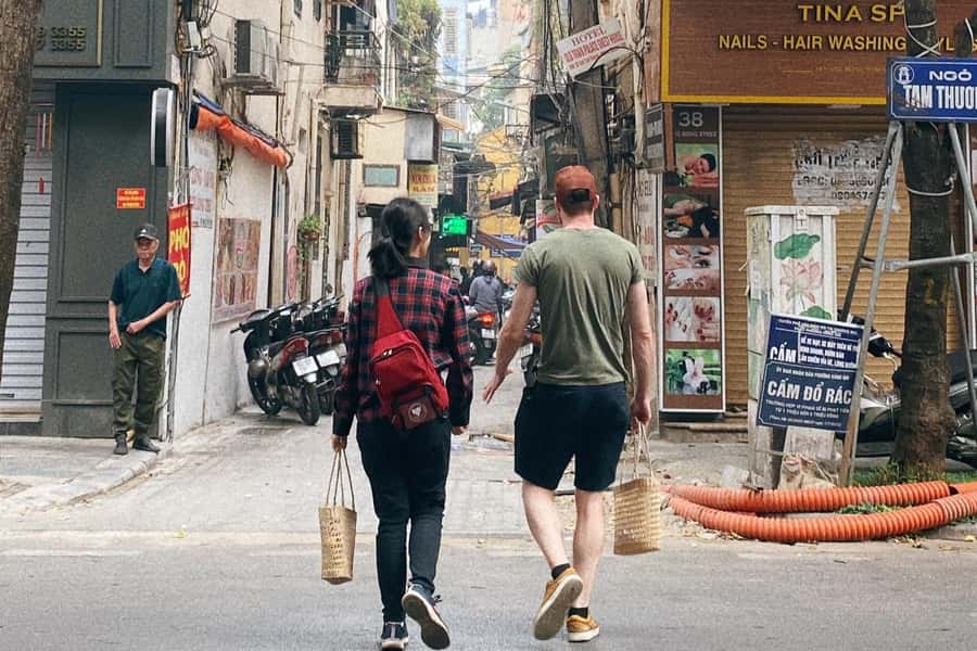 Hanoi: Maya Traditional Cooking Class & Market Tour - What the class teaches about Vietnamese food