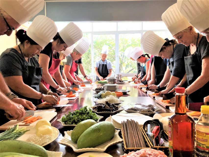 Hanoi: Old Quarter Market Tour and Cooking Class with Meal - Starting at Hoang’s Restaurant in Hanoi’s Old Quarter