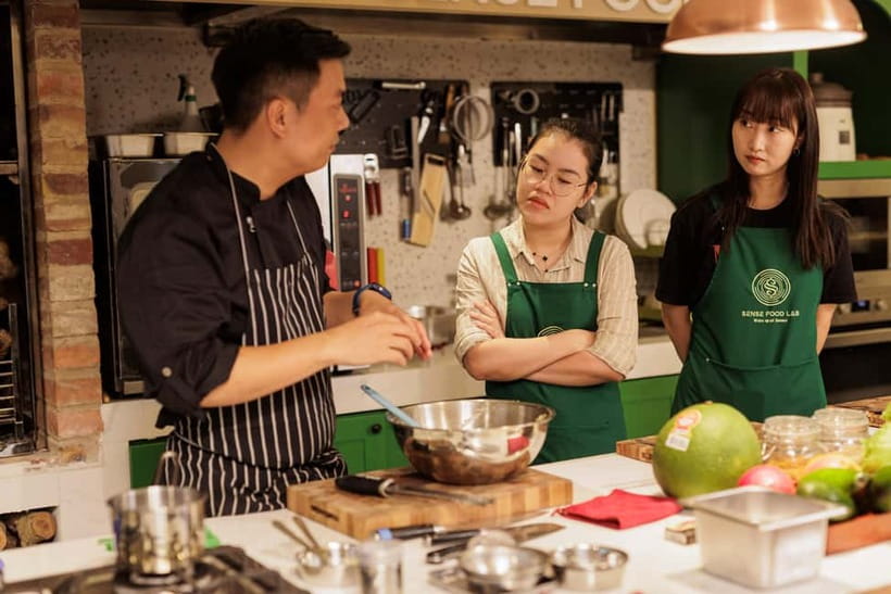 Hanoi: Vietnamese Cooking Class- Market Tour with Local Chef - From market basket to villa kitchen