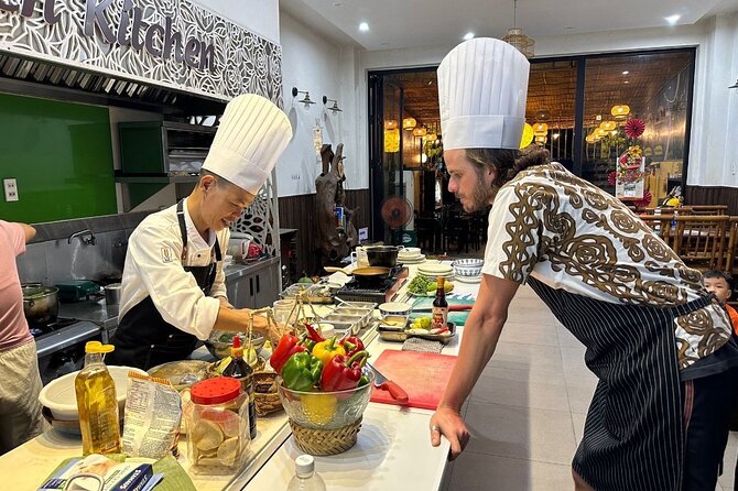 Hoi An Authentic Cooking Class with Pro Chef in Small group - Key points at a glance