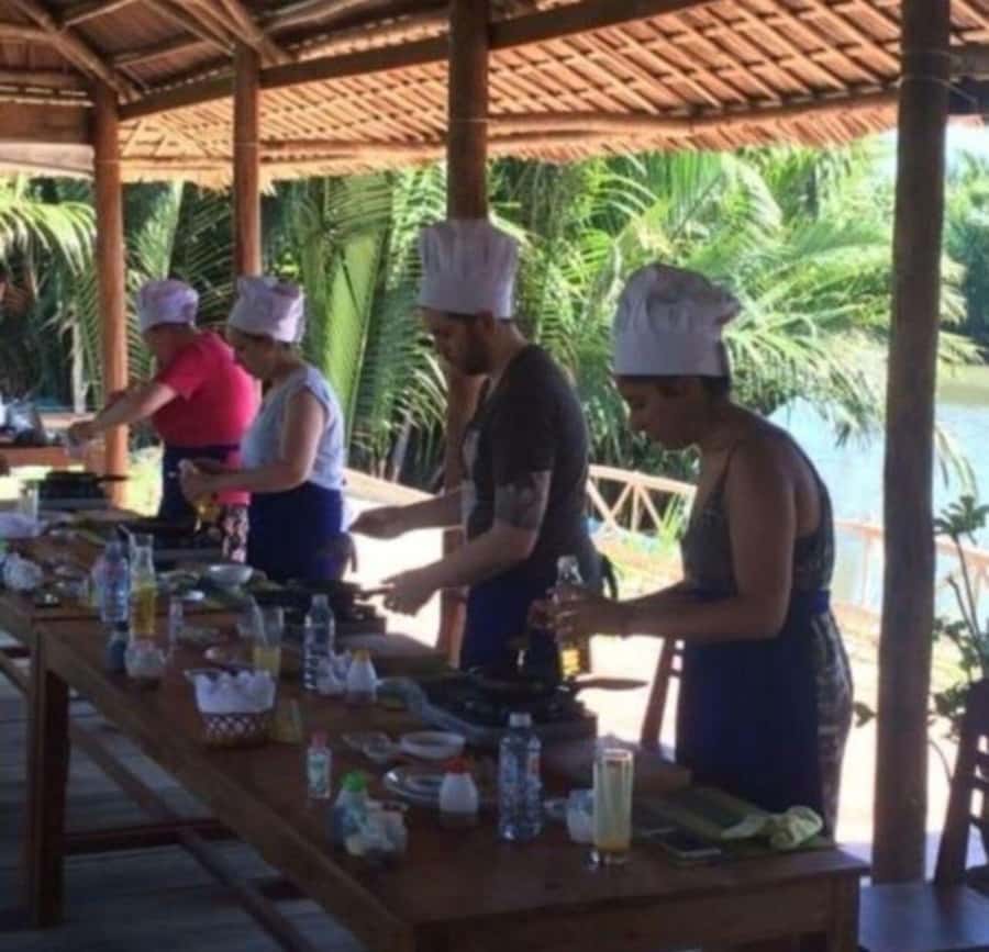 Hoi An: Cooking Class, Local Market & Basket Boat Experience - Cooking four Vietnamese dishes