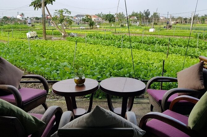 Hoi An Cooking Class With Market Tour and Bamboo Basket Boat Ride - Tra Que Village and the garden restaurant