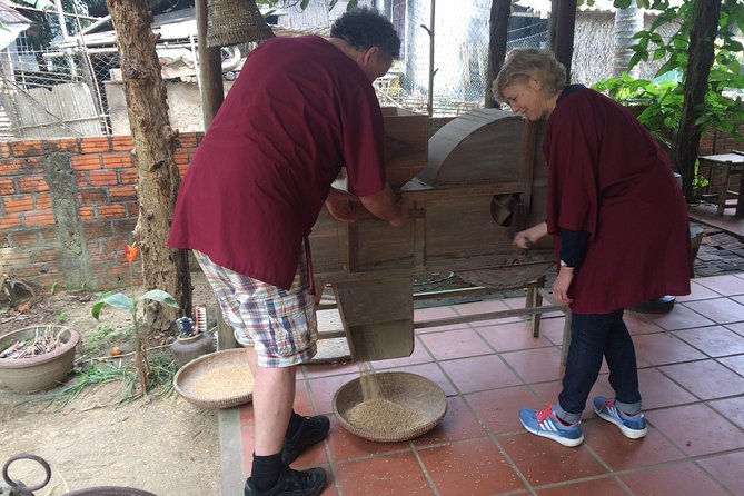 Hoi An countryside biking - Basket Boat - Vegetable village - Local home Cooking - Cooking white rice and rice pancakes with a local family
