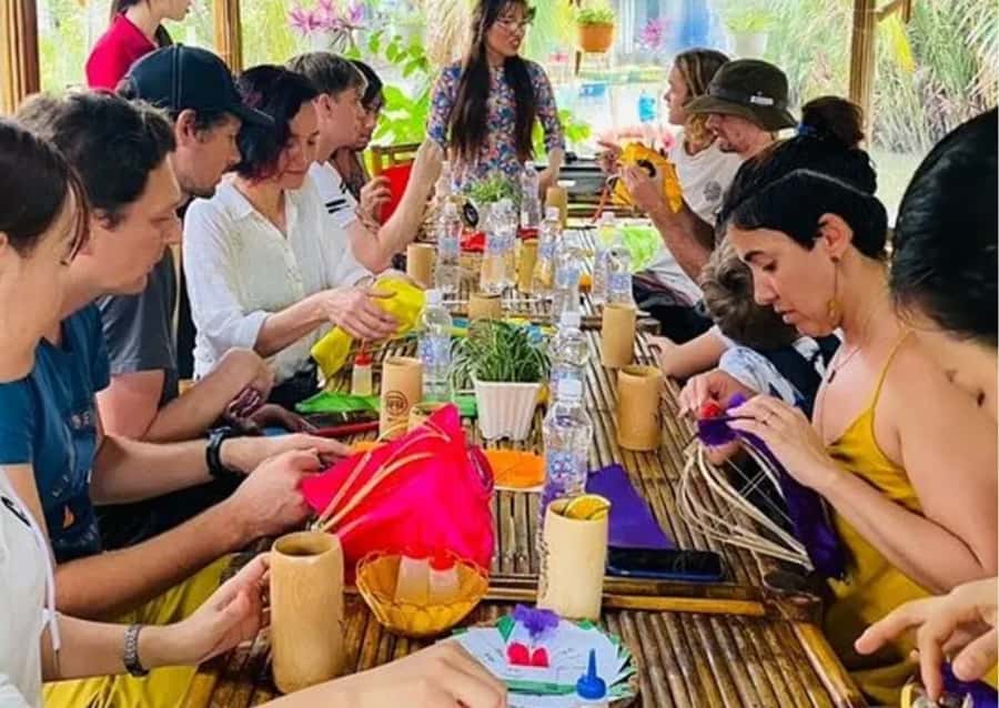 Hoi An / Da Nang: Lantern, Basket Boat & Cooking Class - Why this half-day outing works well