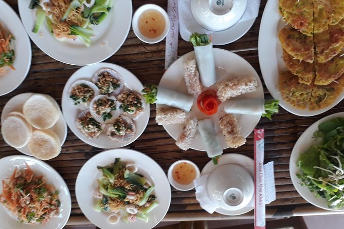 Hoi An Eco Tour Cooking Class & Fishing (Local market,basket boat,learn cooking) - Morning or afternoon timing