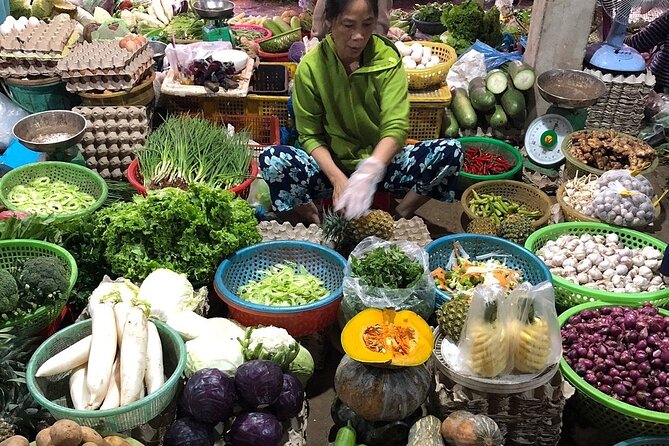 Hoi An Local Market and Vegetable Village Cooking Class - Who should book this experience