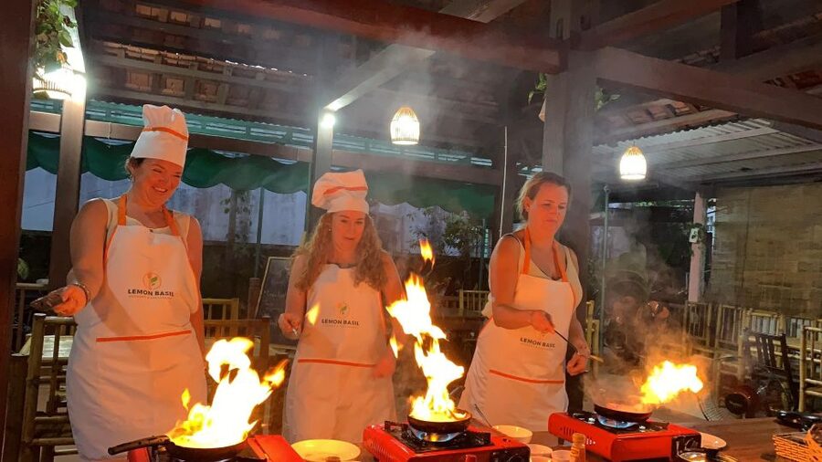 Hoi An: Making Lantern &Cooking Class with Basket Boat Ride - A 45-minute coracle ride through Cam Thanh