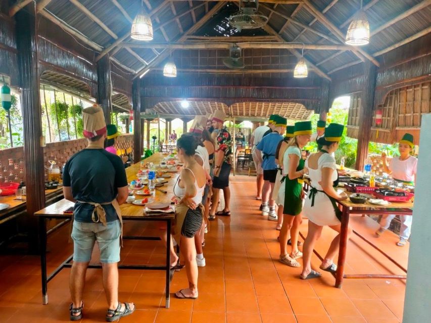 Hoi An : Vegetarian Cooking Class W Bamboo Basket Boat Tour - Who will enjoy this experience most