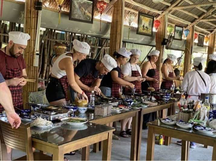 Hoi An: Vegetarian Cooking Class w Local Family and transfer - What makes this class worth your afternoon