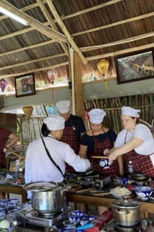 Hoi An: Vegetarian Cooking Class w Local Family and transfer - Should you book the Hoi An vegetarian cooking class?