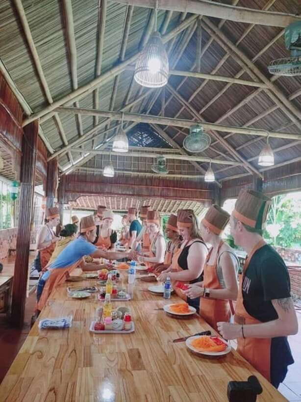 Hoi An : Vietnamese Cooking Class with Phở and Eco Tour - What the $28 price really includes