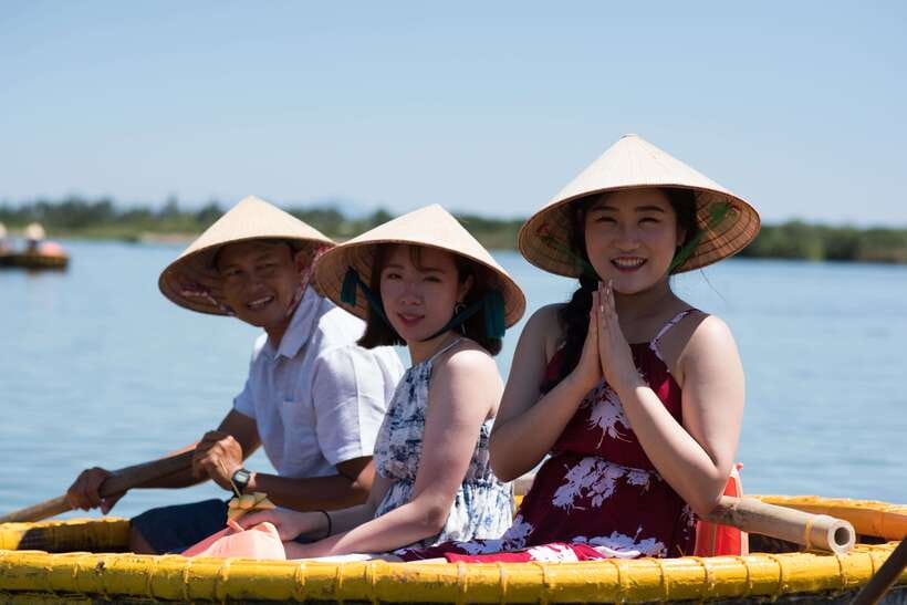 Hoian/Danang: Eco Cooking Class, Cruise Trip, Basket Boat - Why the market visit is more than a quick stop