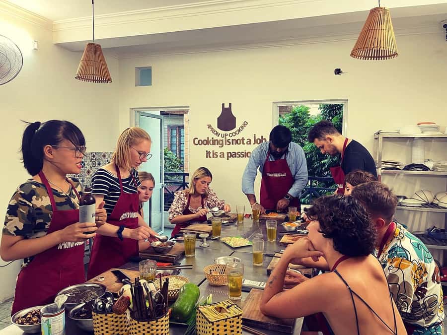 Hue: Home Vegan/Vegetarian Cooking Class with Local Girl - The cultural value of cooking at home