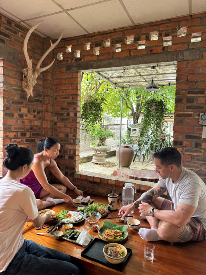 Hue: Traditional Vietnamese Cooking Class - Starting with Hue’s flavors and cooking methods