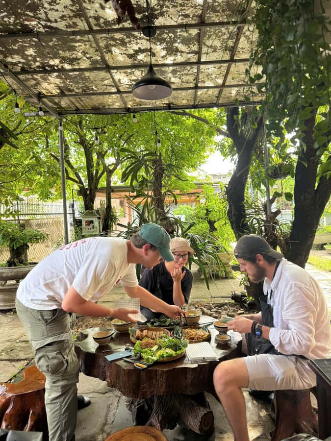 Hue: Traditional Vietnamese Cooking Class - Vegetarian, non-vegetarian, and seasonal choices