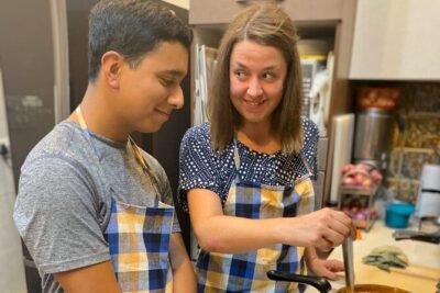 Indian Cooking Class in an Authentic Local Home – Learn 6 Dishes