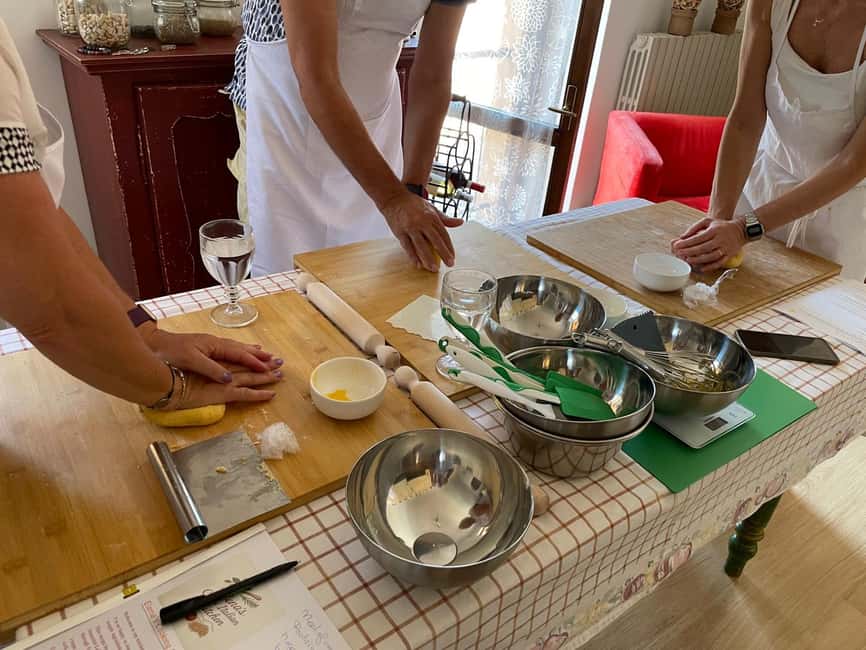 Iseo: Italian cooking class for homemade pasta and traditional desserts - Making two pasta dishes by hand