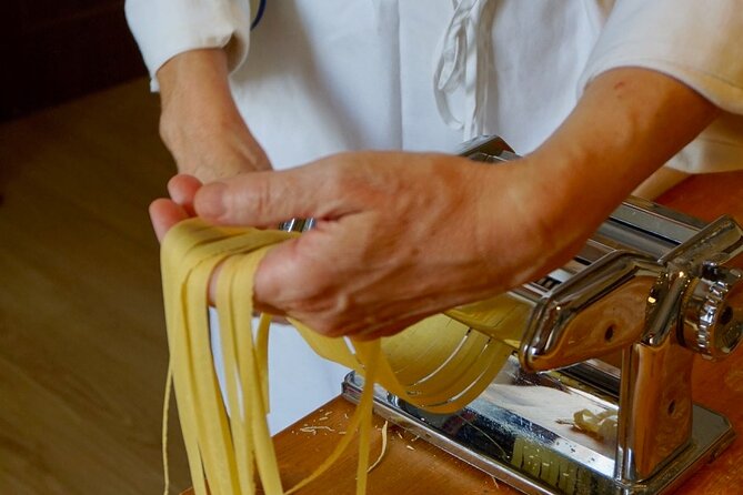 Italian Pasta Cooking Course - The meal, local wine, and the social side