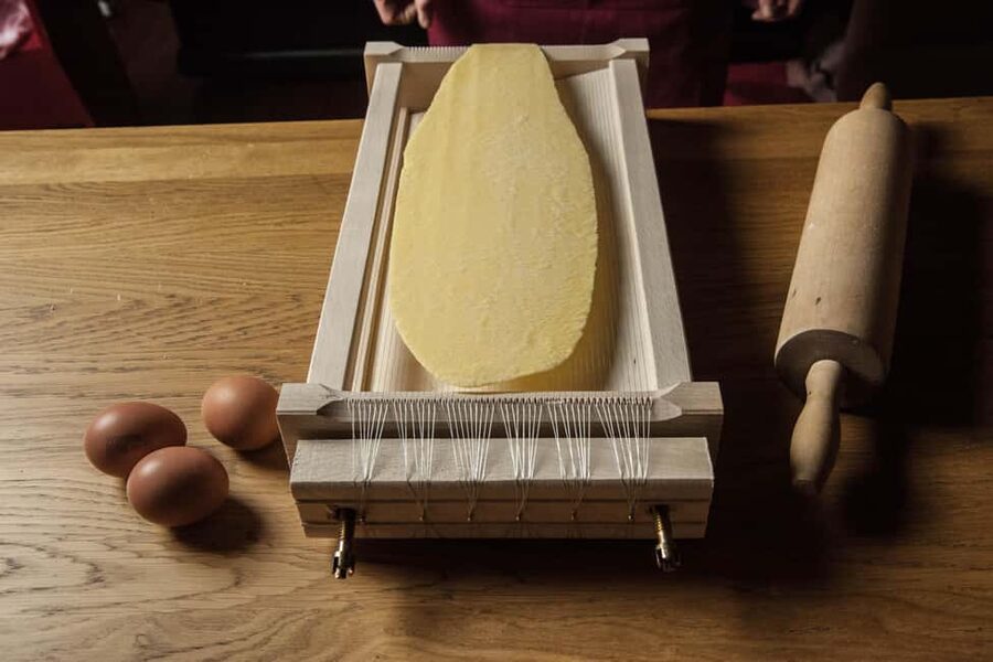 Italy: Pasta and Tiramisu Cooking Class at Home - A small group changes the feel