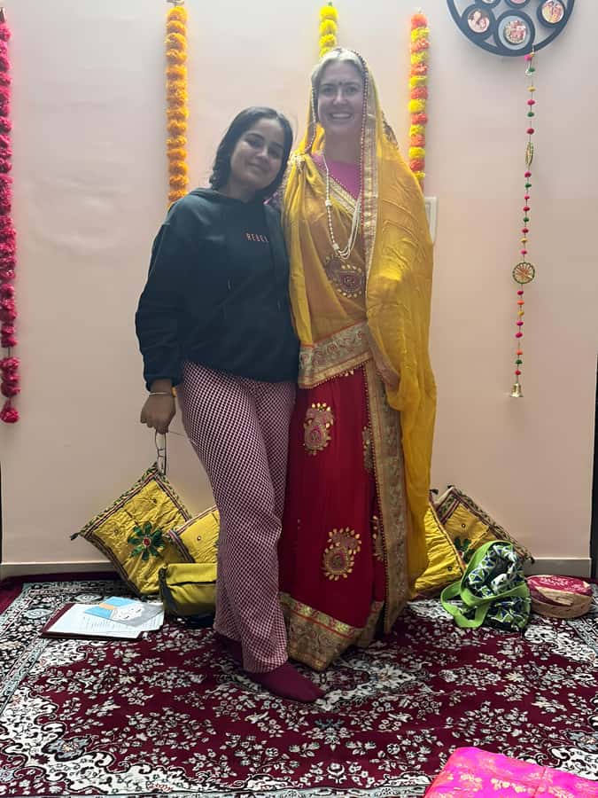 Jaipur: Kitchen is your's Cooking class with Pickup & Drop - Indian Clothing, Photos, and a Little Dancing