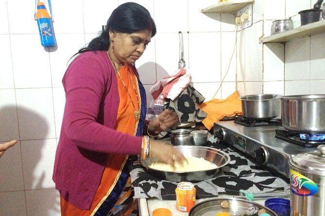 Jaipur Market Tour & Vegetarian Rajasthani Home Cooking Class - What the $60 price gets you