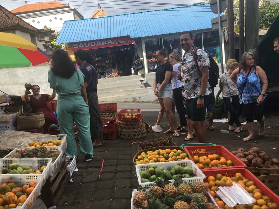 Jambangan bali cooking class with morning market tour - What makes the cultural side worthwhile