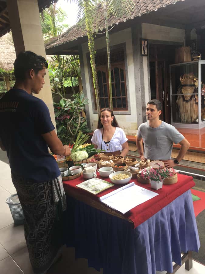Jambangan bali cooking class with morning market tour - Small-group warmth and the pace of the day