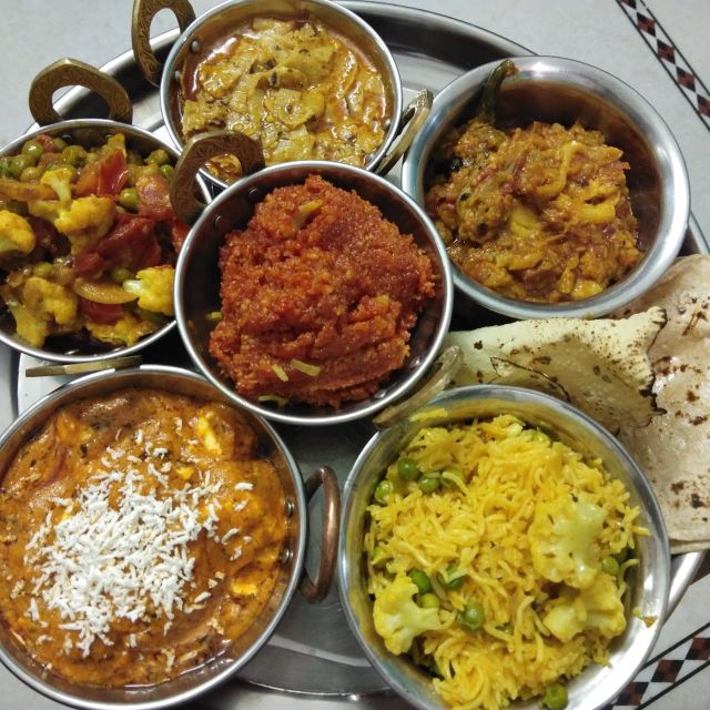 Jodhpur 9 Dishes Cooking Class Experience pickup and drop - From your hotel to a Jodhpur family kitchen