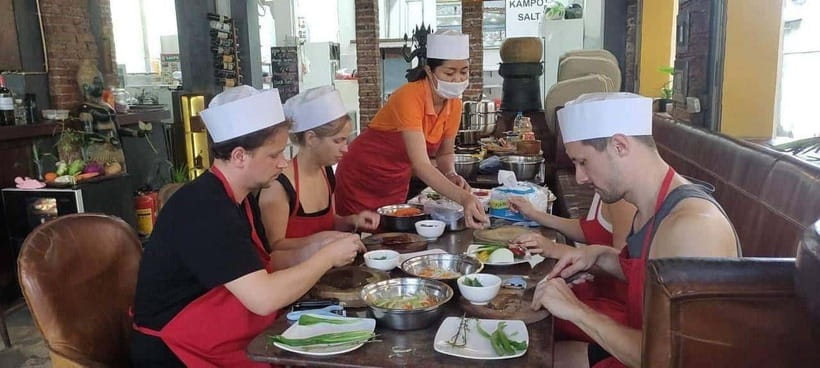 Kampot : Cooking Class in a Local Chef with Market Tour - Starting at Kampot’s Local Market