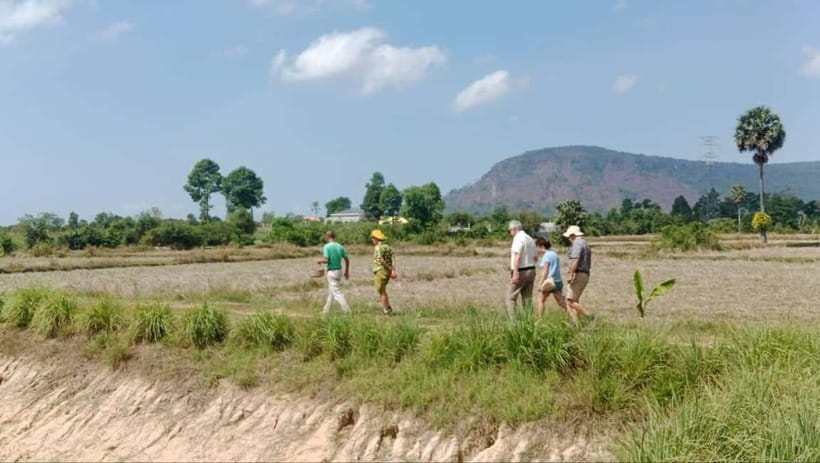 Kampot Countryside: Authentic Khmer Cooking Class - Cooking three Khmer dishes with a local family