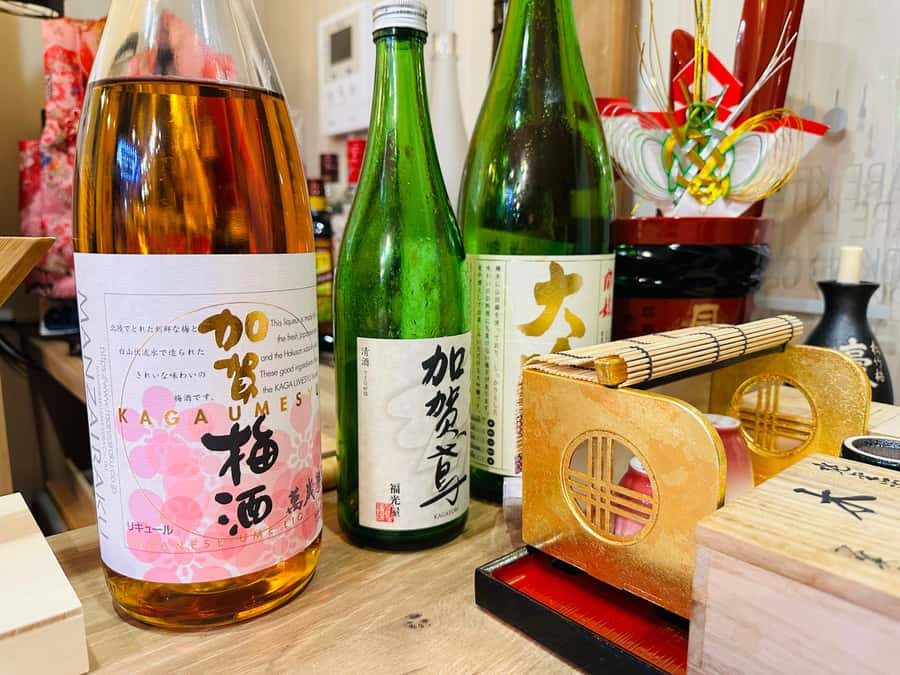 Kanazawa: Authentic Japanese Cooking and Sushi-Making Lesson - Cooking Kanazawa’s own jibuni