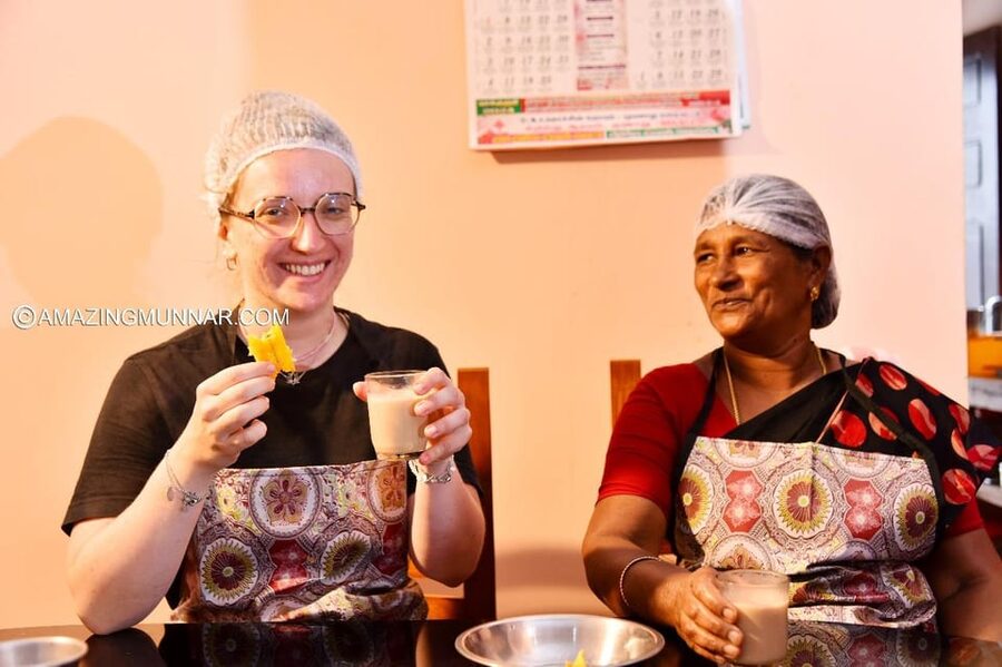 Kerala Traditional village cooking class (Munnar) - Learning the building blocks of Kerala food