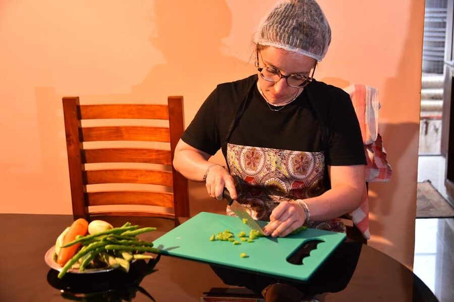 Kerala Traditional village cooking class (Munnar) - Starting at the Munnar market