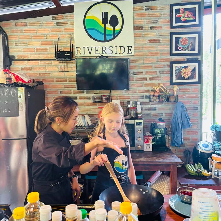 Khao Lak: Half-Day Cooking Class and Ingredient Hunt - Key things to know before booking