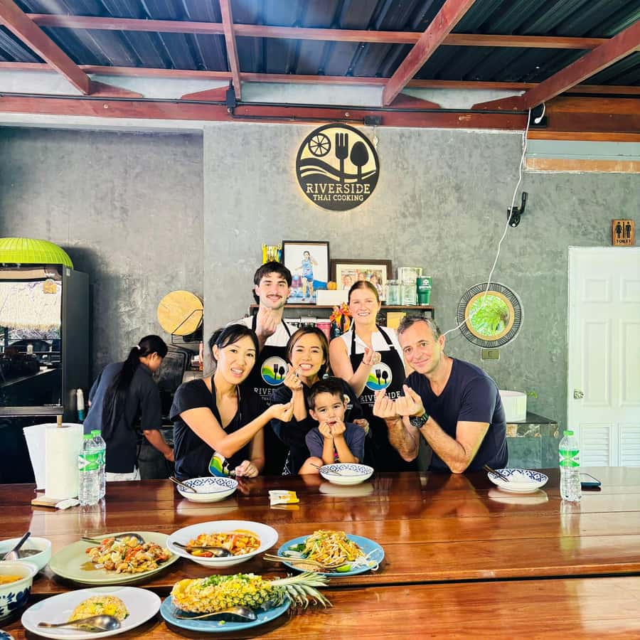 Khao Lak: Half-Day Cooking Class and Ingredient Hunt - A Thai cooking class with a market at its heart