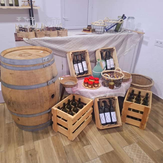 Khinkali & Khachapuri Cooking Classes with Wine Tasting - Natural wine, qvevri tradition, and chacha