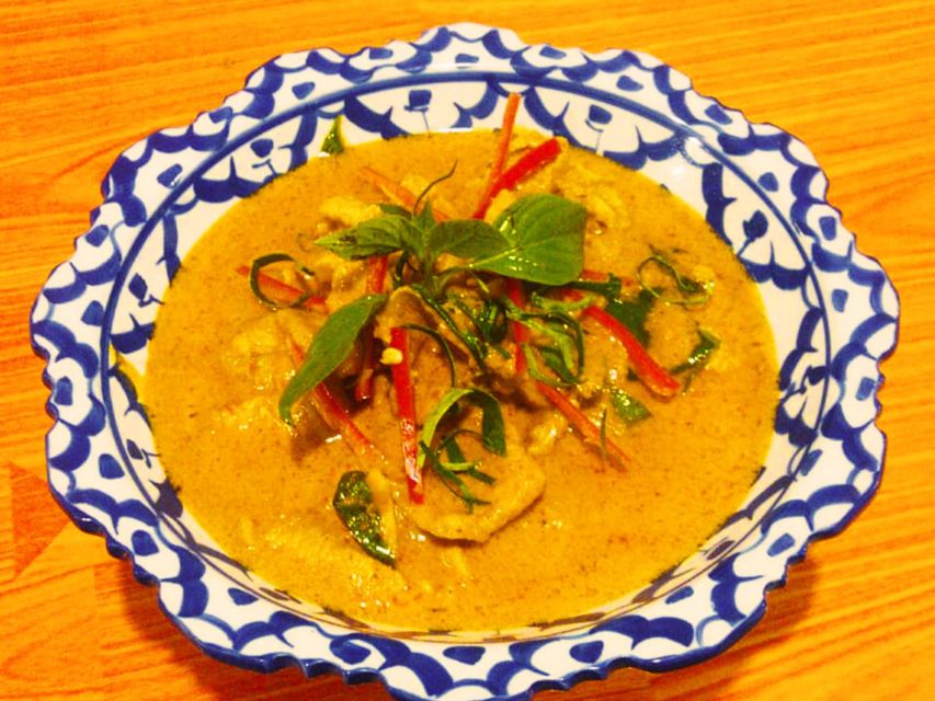 Ko Lanta: Thai Cooking Class with Market Tour and Dinner - Who should book this Koh Lanta cooking class?