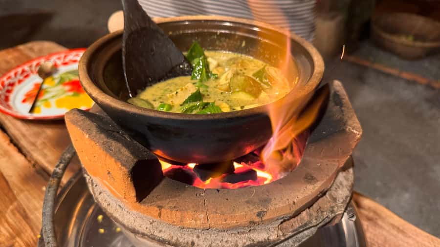 Koh Samui: Evening Thai Cooking Class with Organic Garden - Starting with the organic garden