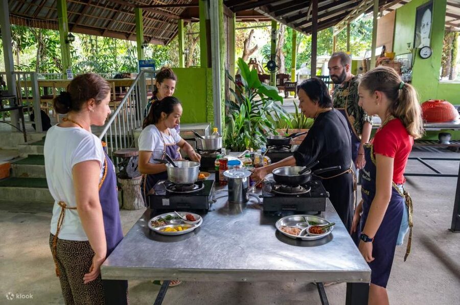 Krabi: Ya's Cookery Late Afternoon Thai Cooking Class - Choosing Four Dishes From the Menu