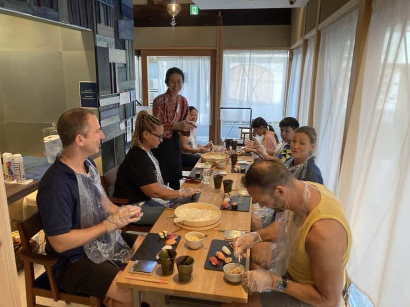 Kyoto: Authentic Sushi Making Cooking Lesson - What the $102 price really includes