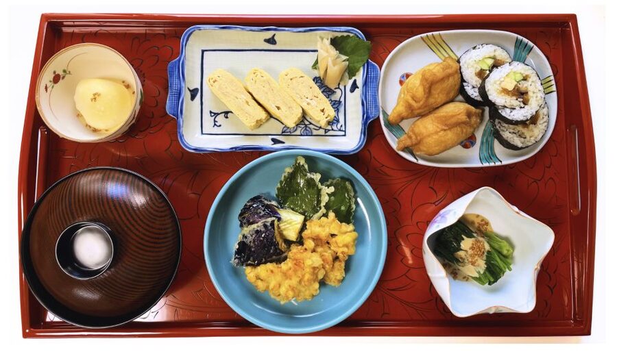 Kyoto Home Cooking Class ＆Supermarket tour near Fushimiinari - A cooking class that feels like a Kyoto home visit
