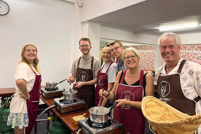 Lanna Smile Thai Cooking Class in Chiang Mai with Market tour - Price, timing, and what is included