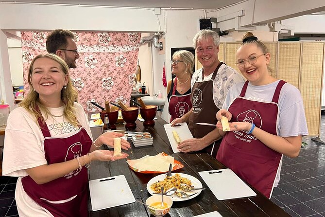 Lanna Smile Thai Cooking Class in Chiang Mai with Market tour - Starting with pickup and a welcome drink