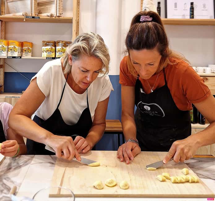 Lazise: Fresh Pasta and Tiramisù Cooking Class at Lake Garda - Practical details that affect your day