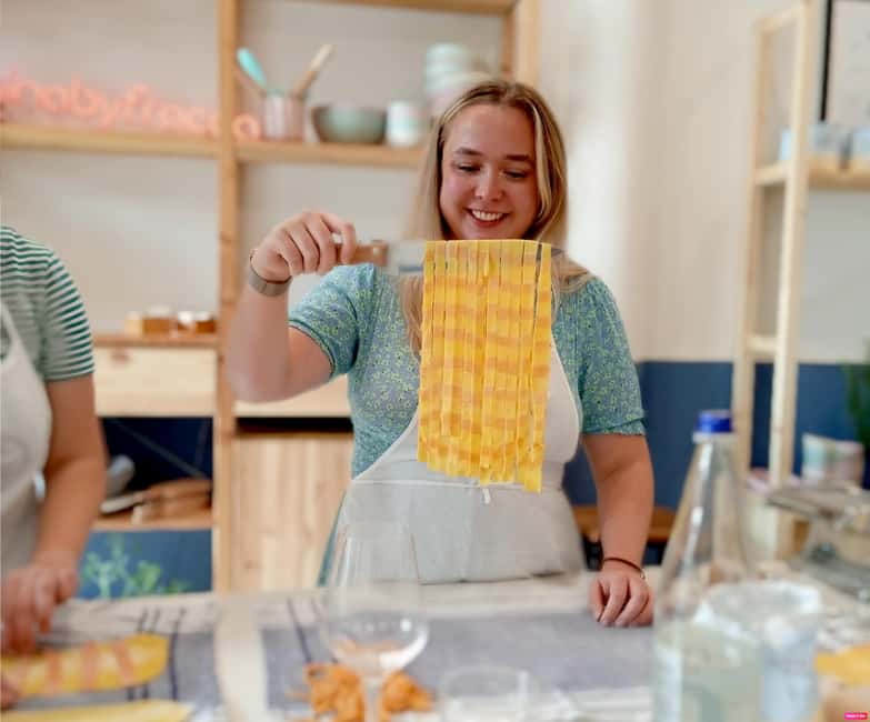 Lazise: Fresh Pasta and Tiramisù Cooking Class at Lake Garda - The value of $93 per person
