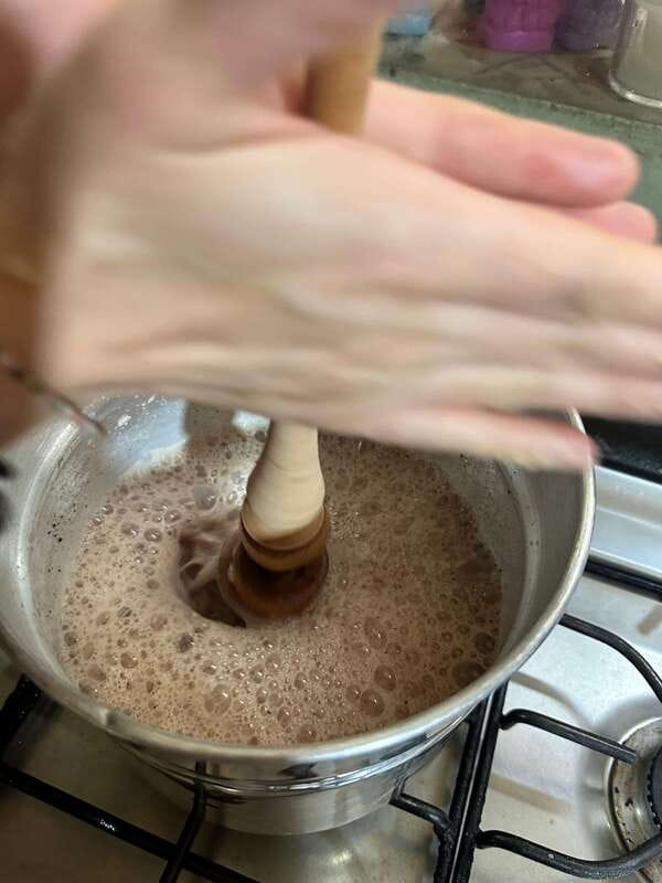 Learn to Cook Mexican Bread - Language, group size, and timing