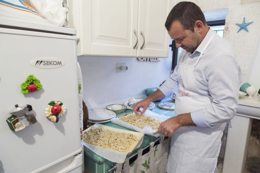 Lecce: Market and Private Cooking Class at a Local's Home - Who should book this Lecce experience?