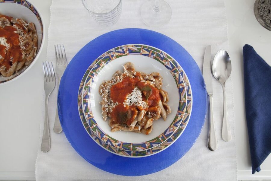 Lecce: Private Cooking Class at a Local's Home - Timing the three-hour experience