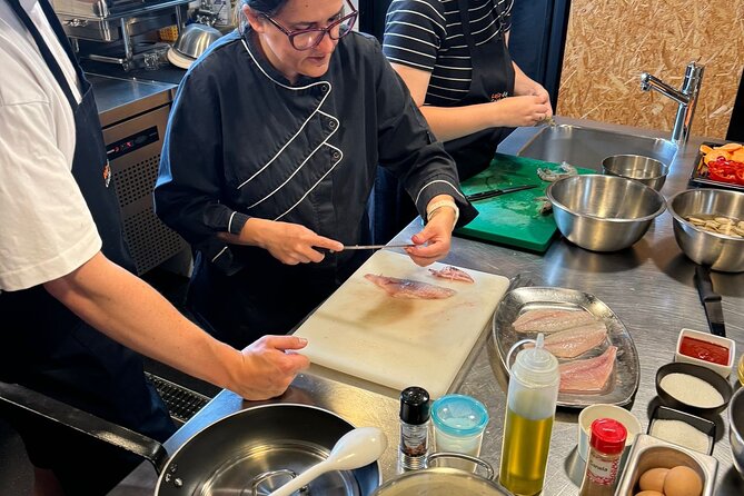 Lisbon Cooking Class with Market Experience - What makes the Algés location worthwhile